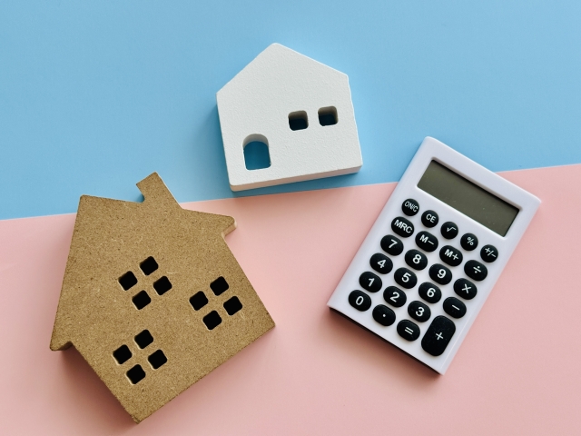 【不動産売却】買取と仲介の違いを比較！あなたに合う方法は？